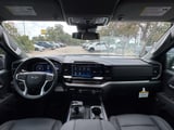 2026 Chevrolet Silverado 1500 - Preview 12