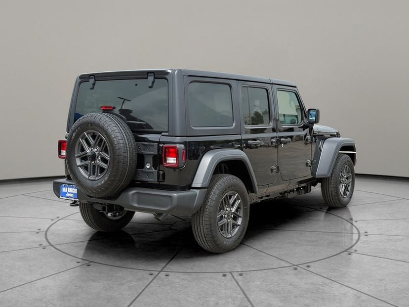 2026 Dodge Wrangler - Image 2