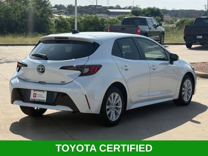 2026 Toyota Corolla - Image 2