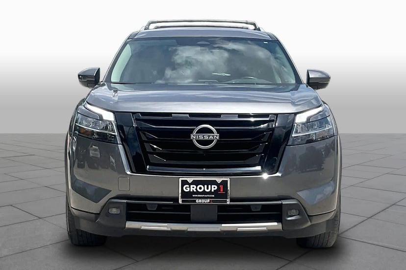 2024 Nissan Pathfinder - Image 2