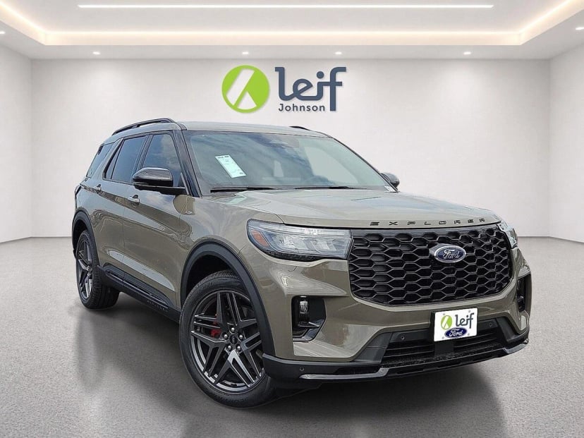 2026 Ford Explorer - Image 1
