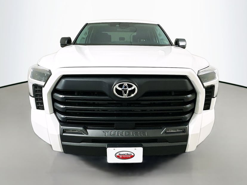2024 Toyota Tundra - Image 3