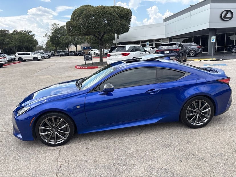 2021 Lexus rc - Image 2
