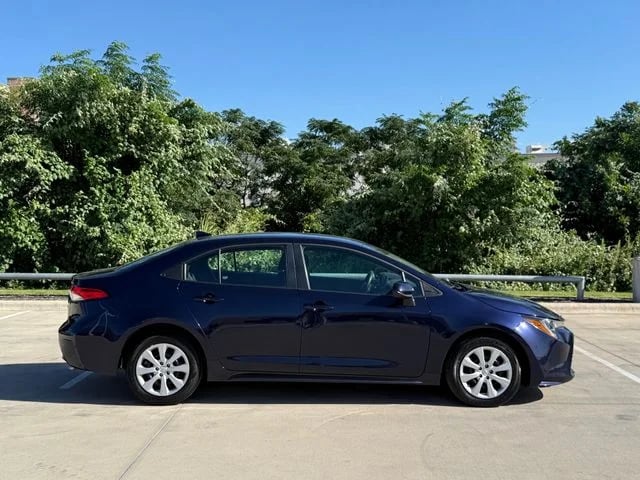 2024 Toyota Corolla - Image 2