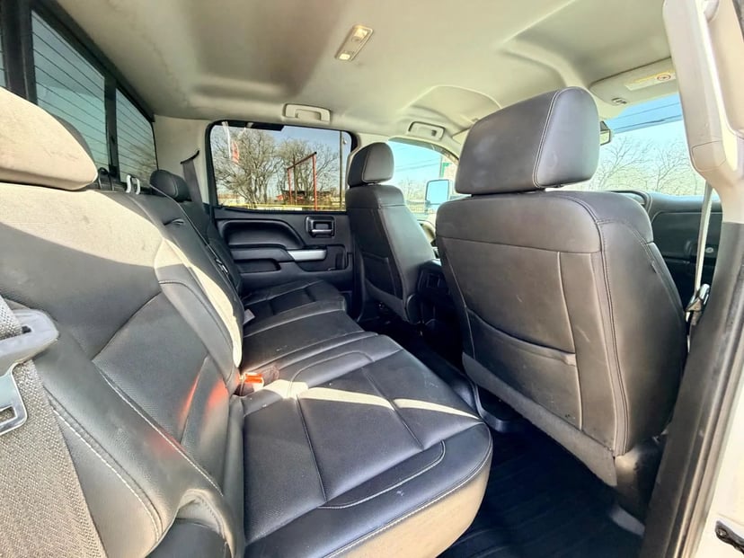 2016 Chevrolet Silverado 2500 HD Crew Cab - Image 2