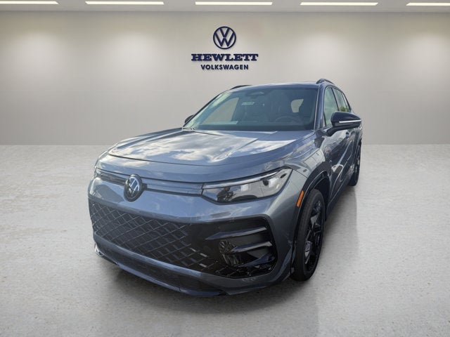 2026 Volkswagen Tiguan - Image 1