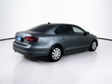 2016 Volkswagen Jetta - Preview 7
