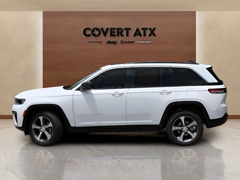 2026 Jeep Grand Cherokee - Image 1