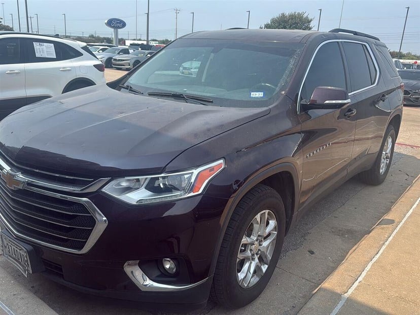 2019 Chevrolet Traverse - Image 2