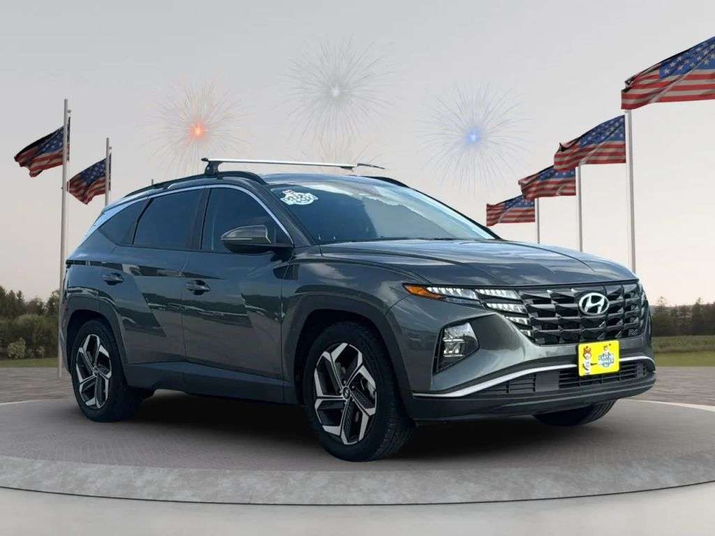 2022 Hyundai Tucson - Image 1