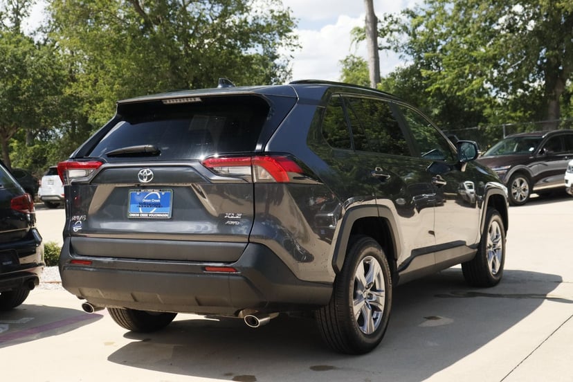 2025 Toyota RAV4 - Image 2