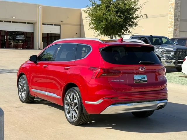 2023 Hyundai Santa Fe - Image 2