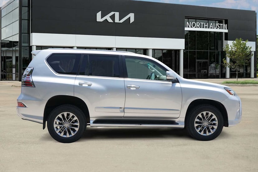 2015 Lexus GX - Image 3