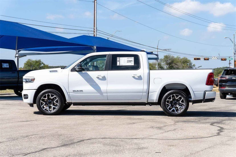 2026 Ram 1500 - Image 2