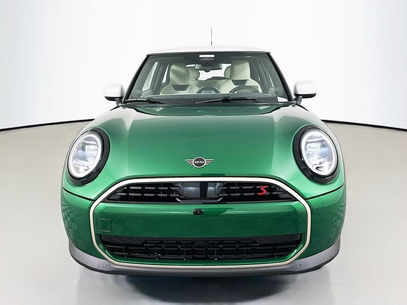 2026 MINI Hardtop - Image 1