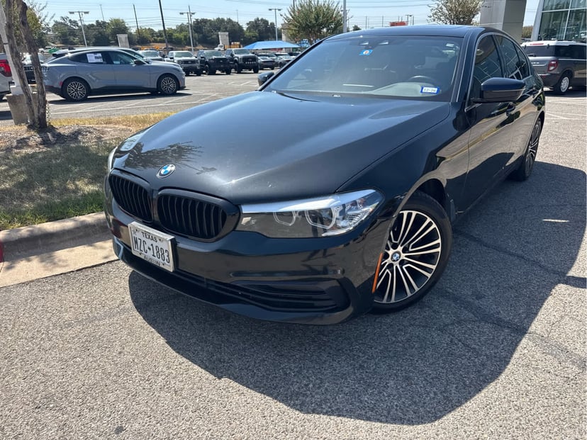2019 BMW 530i - Image 3