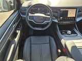 2026 Jeep Grand Wagoneer - Preview 16