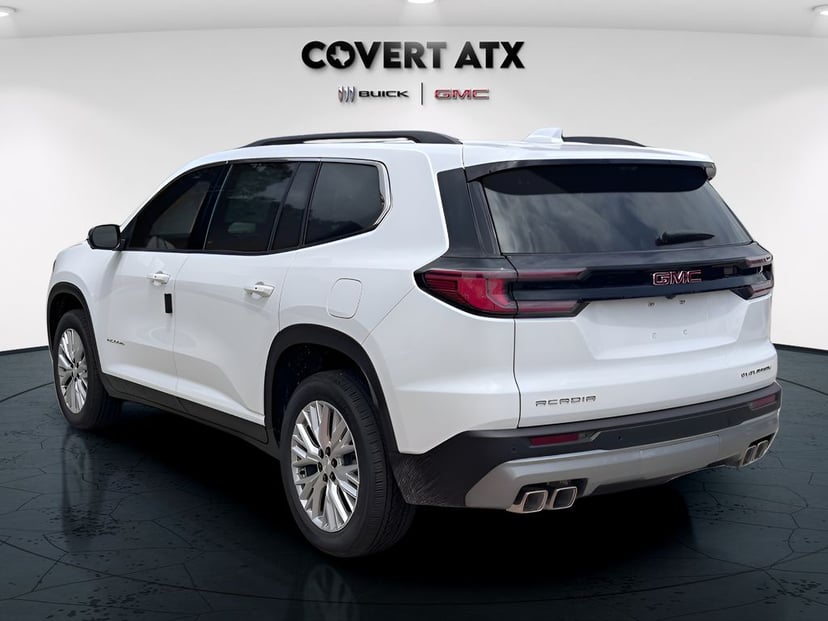 2026 GMC Acadia - Image 3
