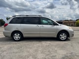 2004 Toyota Sienna - Preview 5