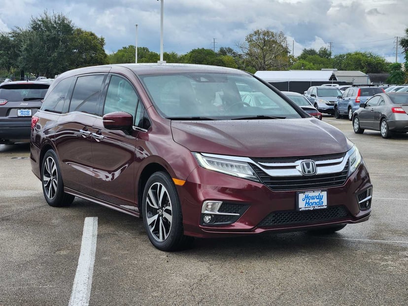 2018 Honda Odyssey - Image 1