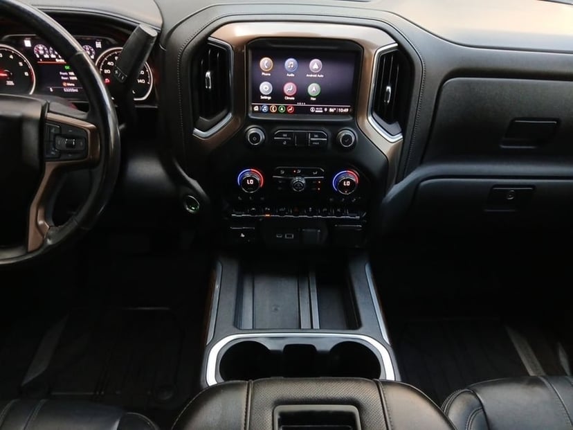2021 Chevrolet Silverado - Image 3