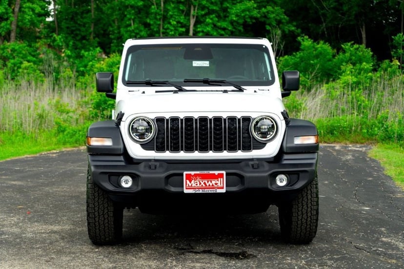 2026 Jeep Wrangler - Image 3
