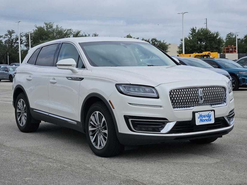 2019 Lincoln Nautilus - Image 3