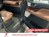 2022 Lincoln Navigator L - Preview 9
