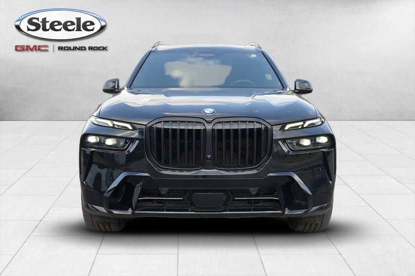 2024 BMW X7 - Image 3