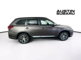 2016 Mitsubishi Outlander - Preview 8
