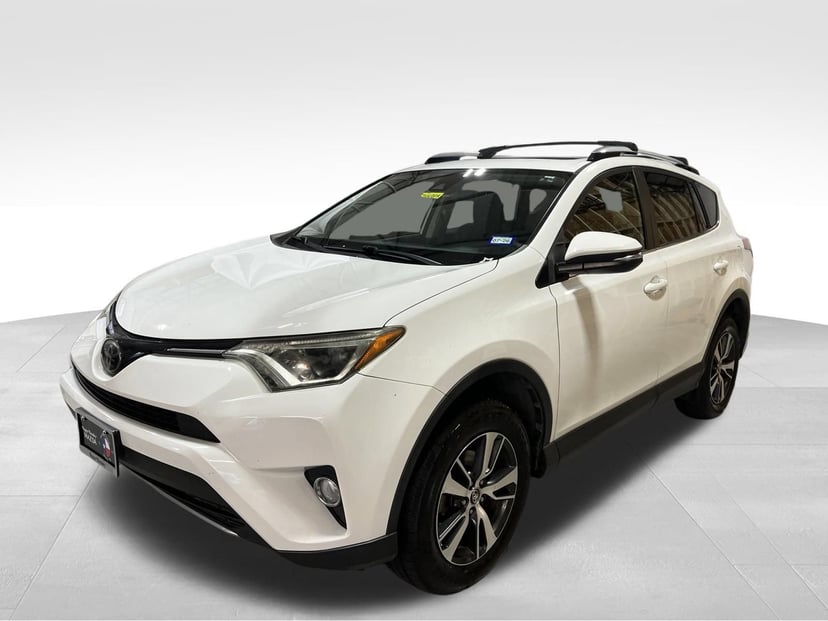 2018 Toyota RAV4 - Image 1