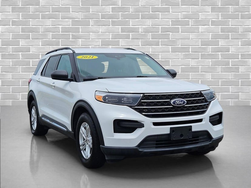 2021 Ford Explorer - Image 2
