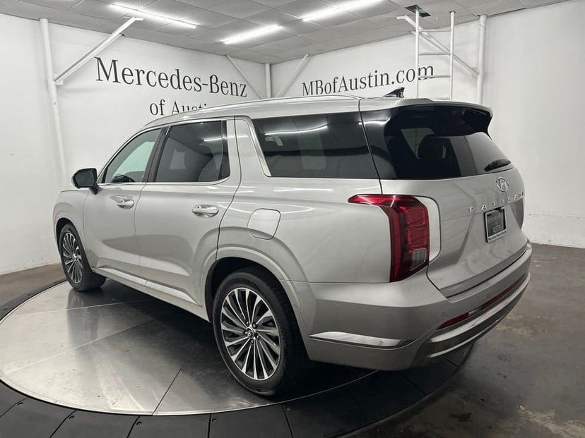 2025 Hyundai Palisade - Image 3