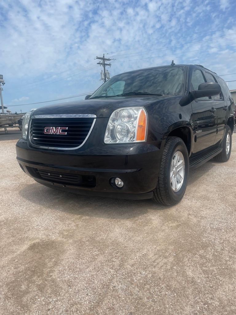 2012 GMC Yukon - Image 1