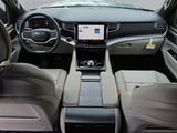 2026 Jeep Grand Wagoneer - Preview 10