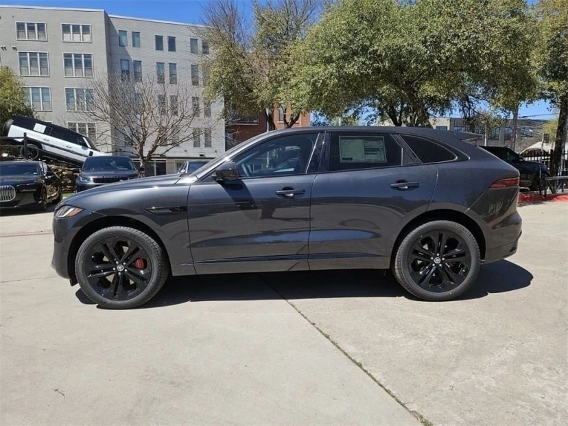 2026 Jaguar F-PACE - Image 2