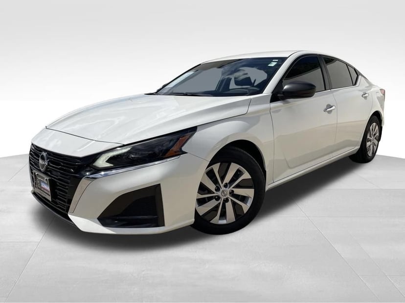 2024 Nissan Altima - Image 1