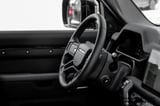 2025 Land Rover Defender - Preview 10
