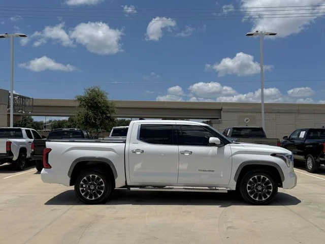2022 Toyota Tundra - Image 3