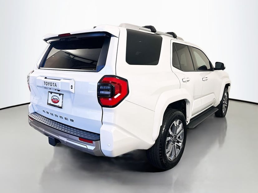 2026 Toyota 4-Runner - Image 3