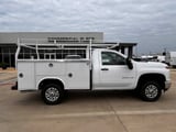2025 Chevrolet Silverado - Preview 3