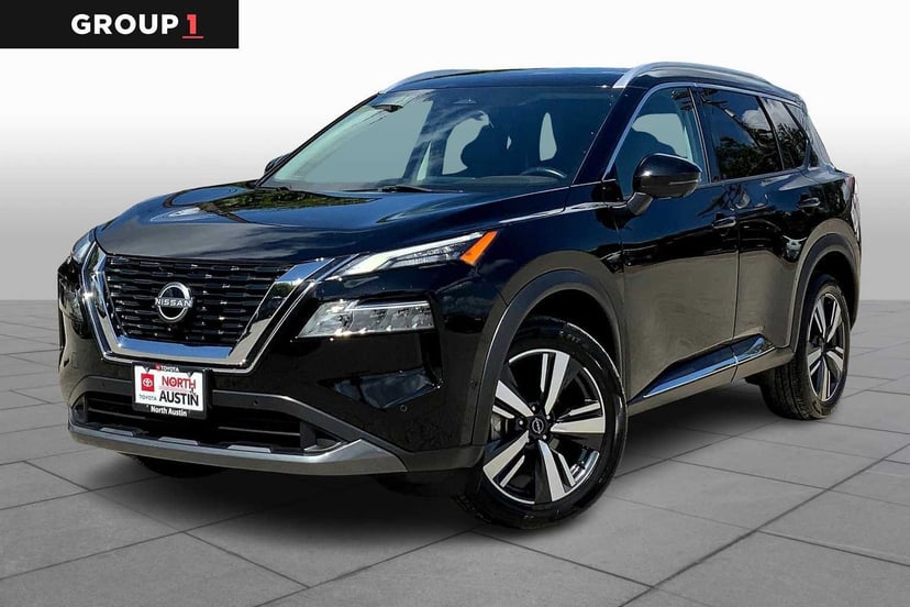 2023 Nissan Rogue - Image 1