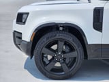 2026 Land Rover Defender - Preview 9