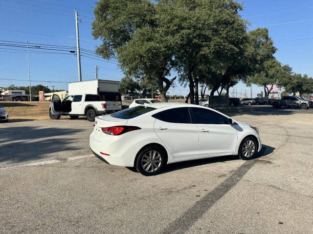 2016 Hyundai Elantra - Image 1
