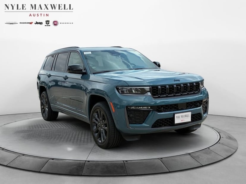 2026 Jeep Grand Cherokee L - Image 1