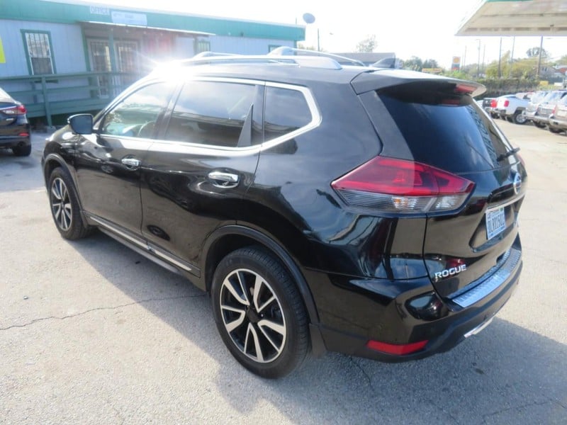 2020 Nissan Rogue - Image 3