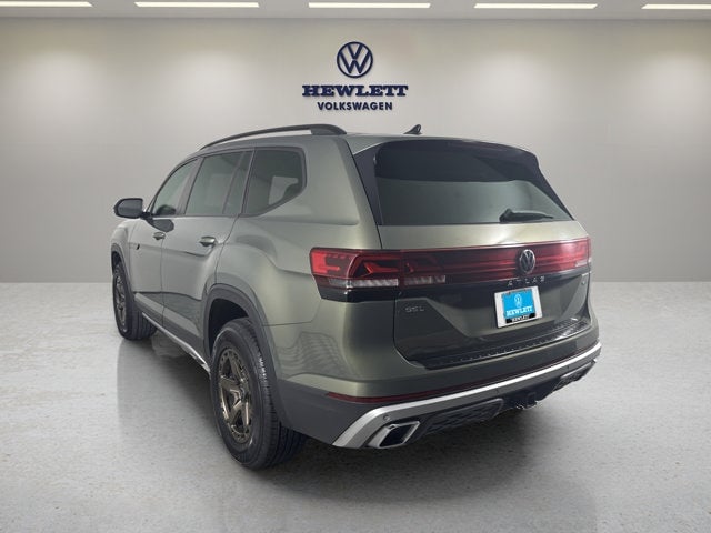 2024 Volkswagen Atlas - Image 3