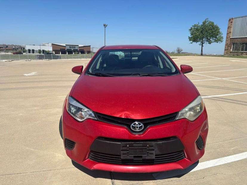 2014 Toyota Corolla - Image 2