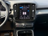 2026 Volvo XC40 - Preview 11