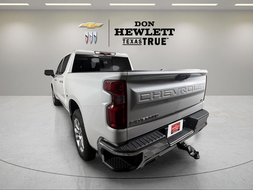 2023 Chevrolet Silverado 1500 - Image 3